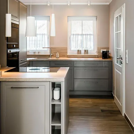 Ginsterweg 10 Nyaraló